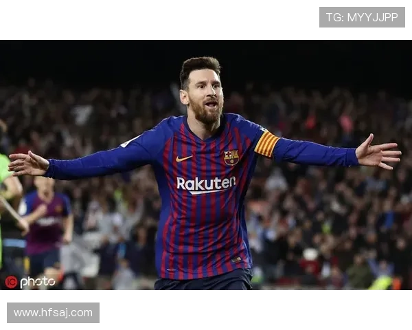 西甲莱万打入制胜球 巴萨1-0小胜阿拉维斯紧追榜首仅差4分 西甲莱万打入制胜球 巴萨1-0小胜阿拉维斯紧追榜首仅差4分